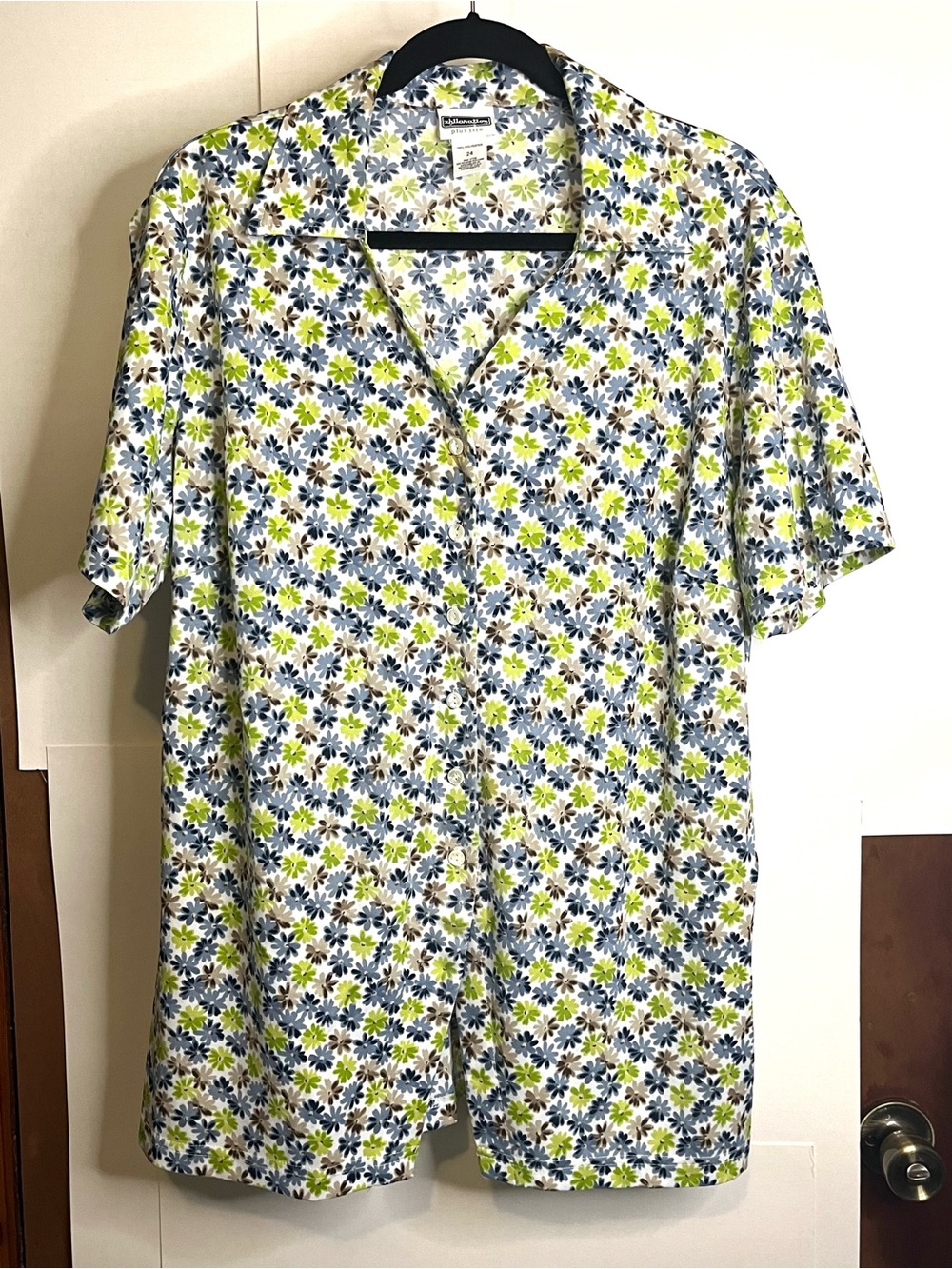 Xhilaration (VTG 24, Fits 11 - 17) Floral Polyester Button-Down Shirt